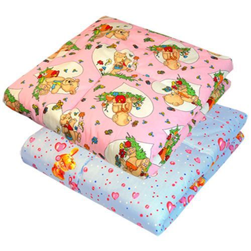 Одеяло (бязь отеч) /наполн  Аляска плотность г/кв.м 200/ 120*120																		 Детки арт.08403-05 (200г)			 оптом_фото1