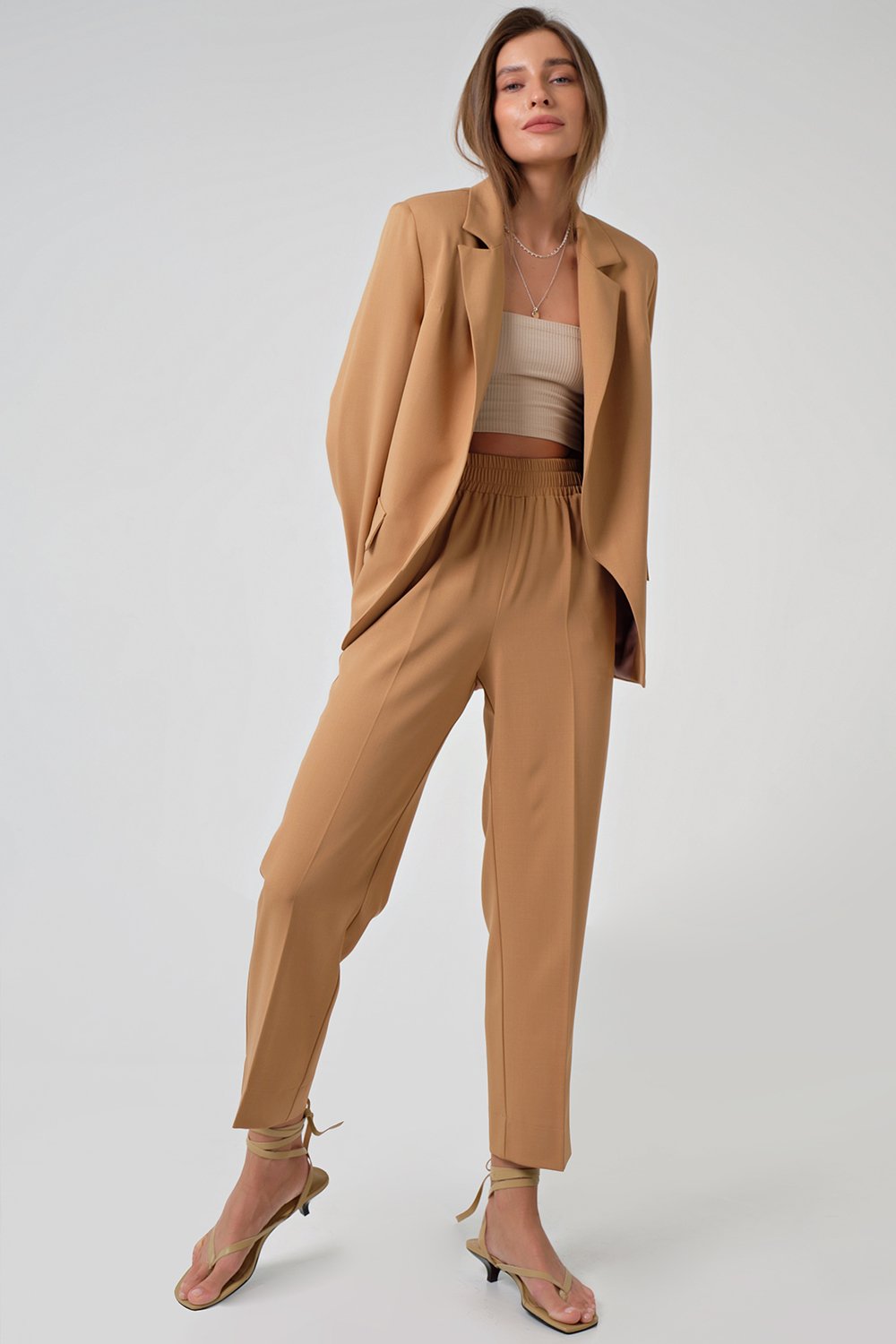 Костюм (жакет и брюки) 4152-06 песочный Fly арт.4152-06 оптом_фото5