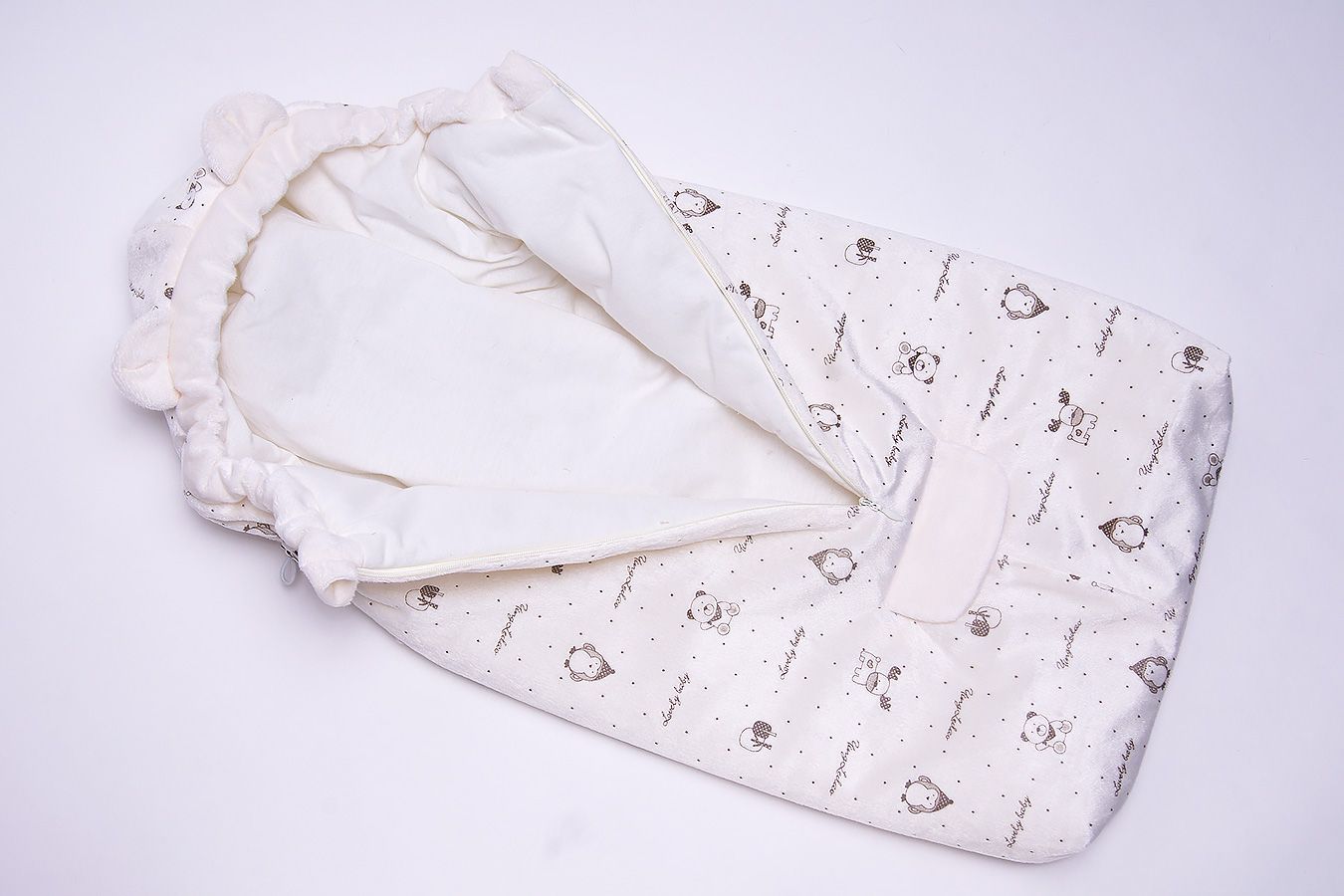 Конверт-кокон для автокресла "Мишка" молочный р.56/62, лето в сумке на молнии ARSI арт.1080М оптом_фото1