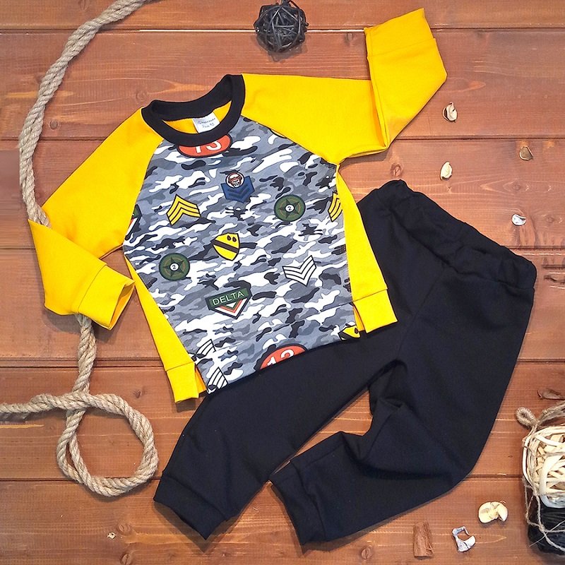 Костюм для мальчика джемпер/штанишки, горчица/черный  Дашенька арт.1543/144/145 оптом_фото1